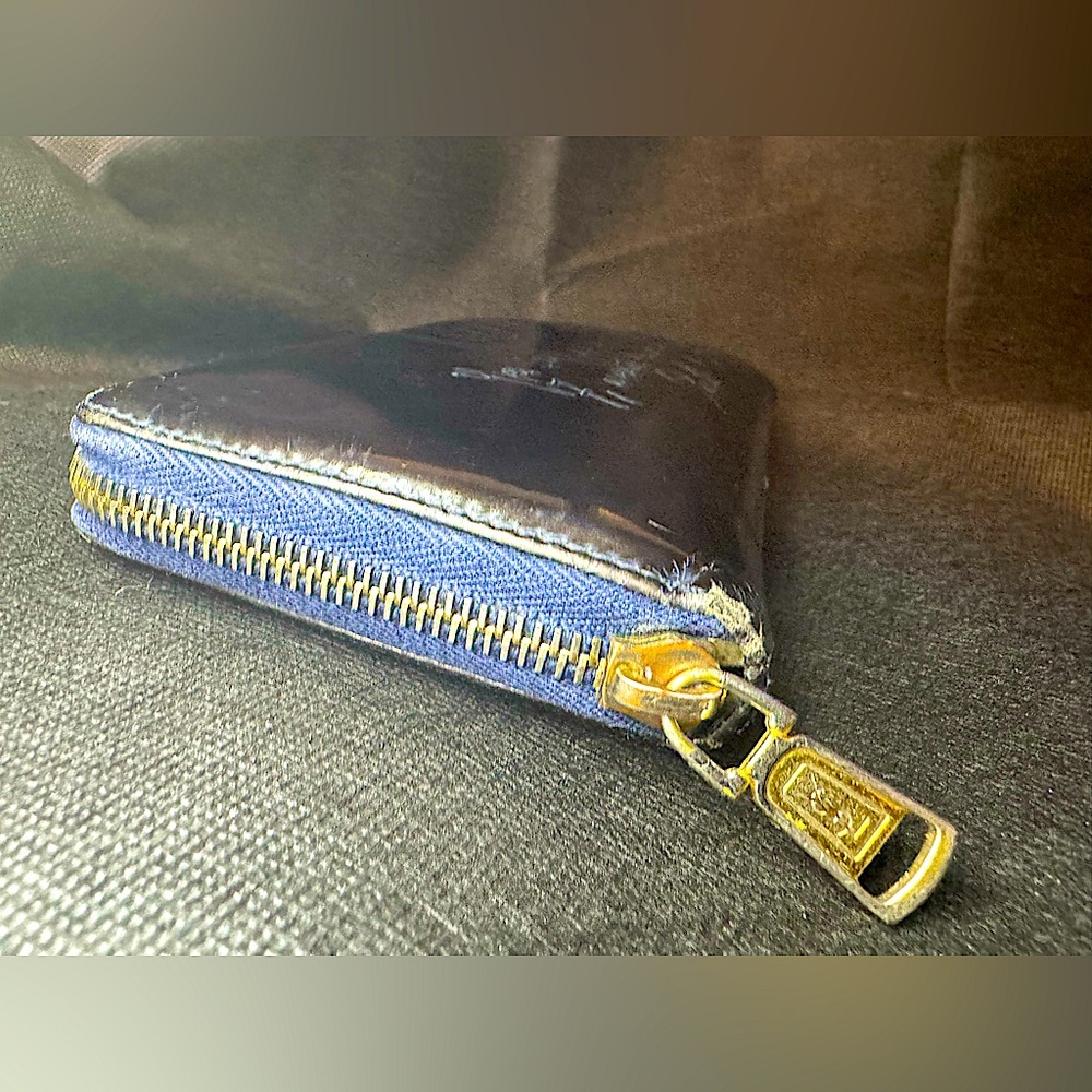 Yves Saint Laurent Authentic Y-Mail Patent Leather Wallet Rare Vintage YSL - Picture 4 of 13